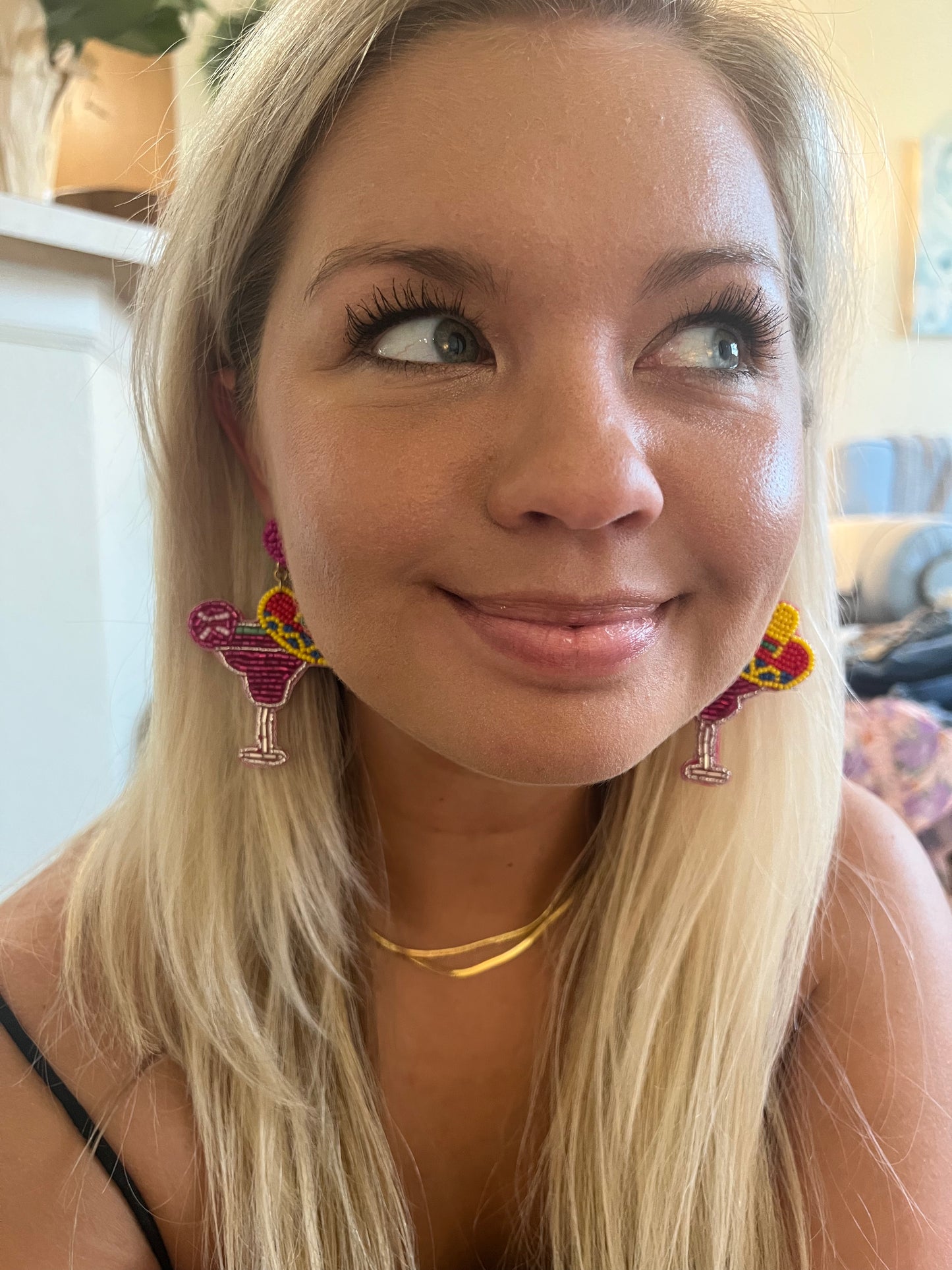 Margarita Glass with Sombrero Earring HOT PINK